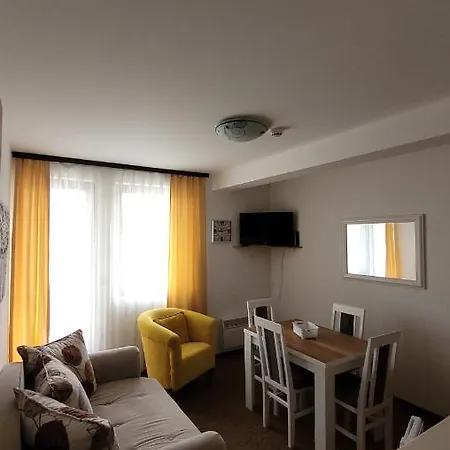 Pavlovic * קופאוניק